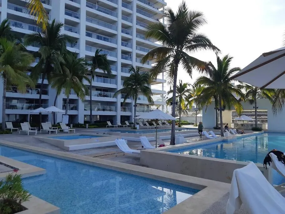 Harbor 12005 Huge Unit 2 Balconies Beachfront By Moikkarentals Puerto Vallarta 0*,